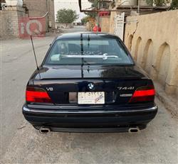 بي ام دبليو الفئة 7